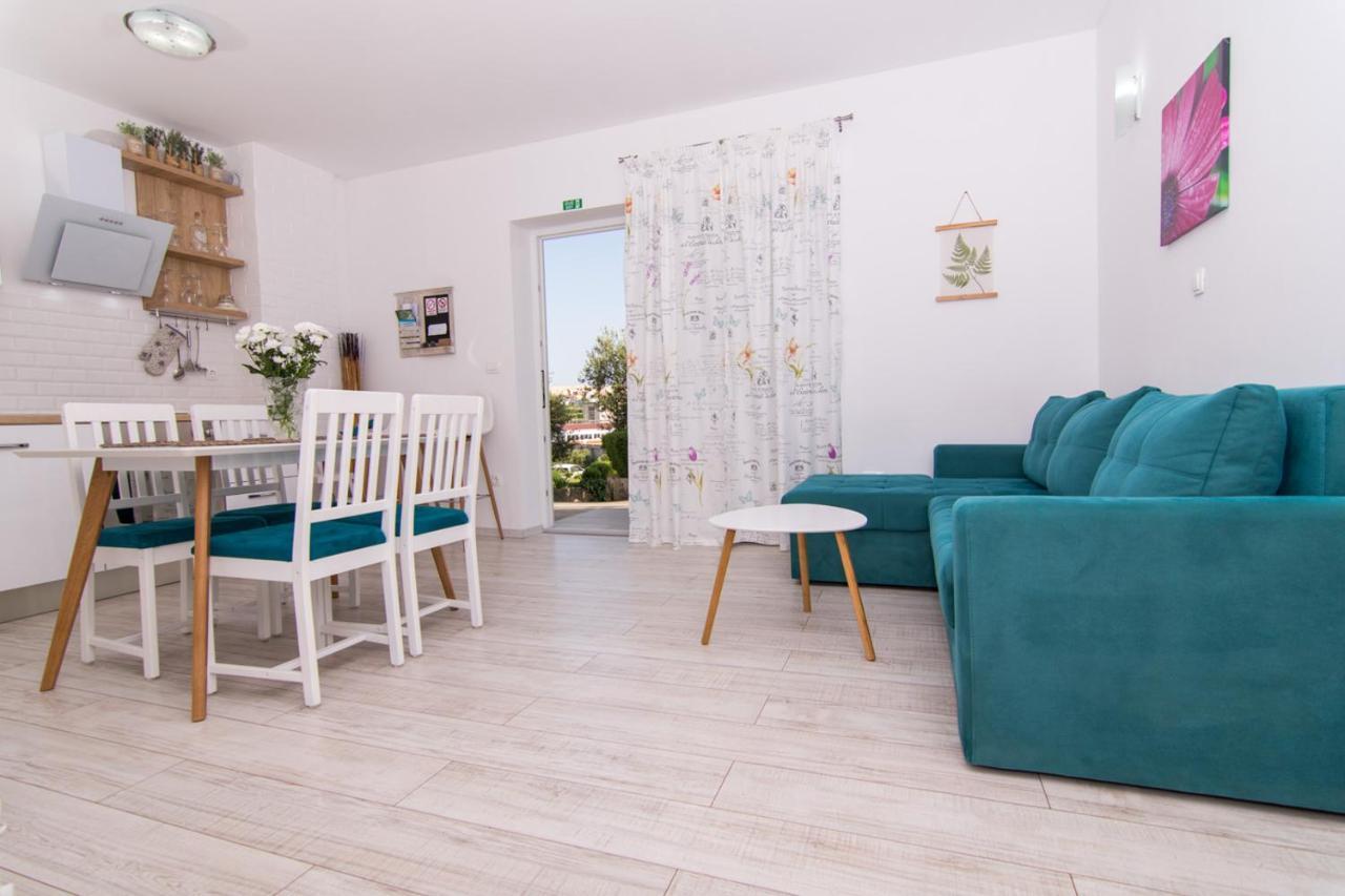 Apartman Sun Solin Apartment Ngoại thất bức ảnh