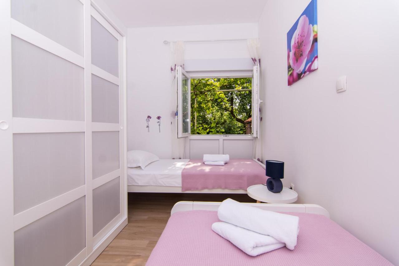 Apartman Sun Solin Apartment Ngoại thất bức ảnh