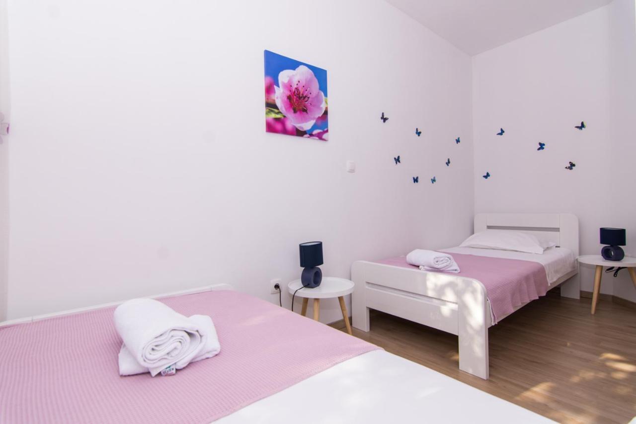 Apartman Sun Solin Apartment Ngoại thất bức ảnh